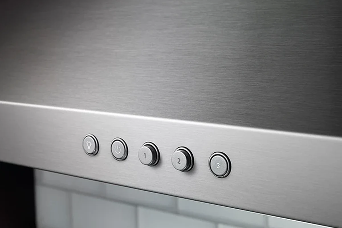 A modern stainless steel 400 CFM range hood installed above a kitchen stove.