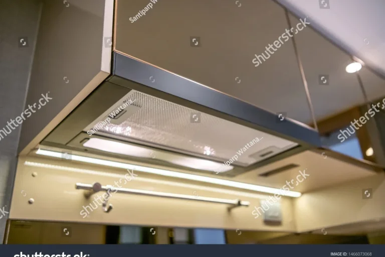 Pictures of Kitchen Hoods for Ranges